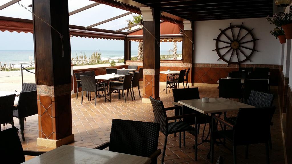 Hostal El Alferez Vejer de la Frontera Zewnętrze zdjęcie